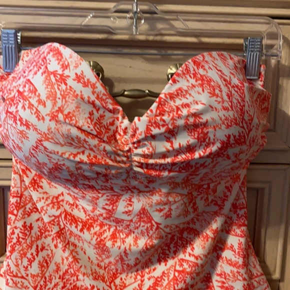 Old Navy Coral Print Tankini - Picture 4 of 10